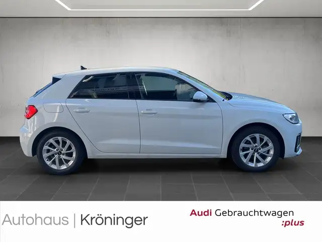 Audi A1 view 4