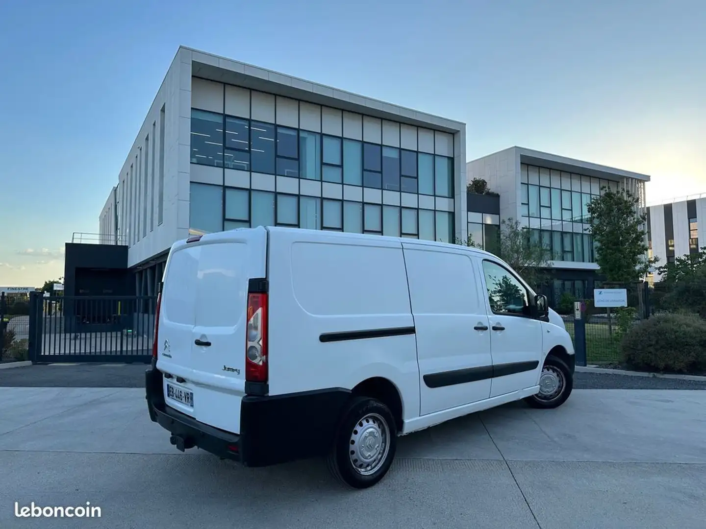 Citroen Jumpy Citroën L2H1 2.0 HDI 163cv Boite Auto 12 MOIS GARA Blanco - 2