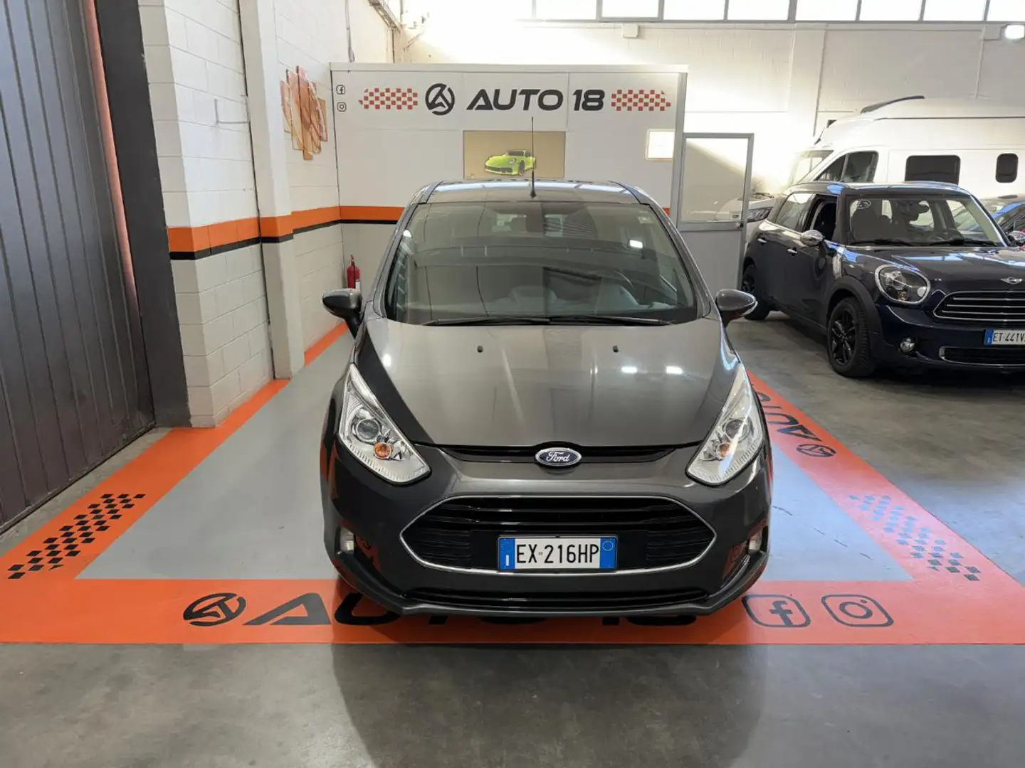 Ford B-Max 1.6 TDCi 95 CV + Allestimento Individual! Grigio - 2