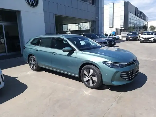 Volkswagen Passat 1.5 etsi act Business 150cv dsg - MARCIANISE