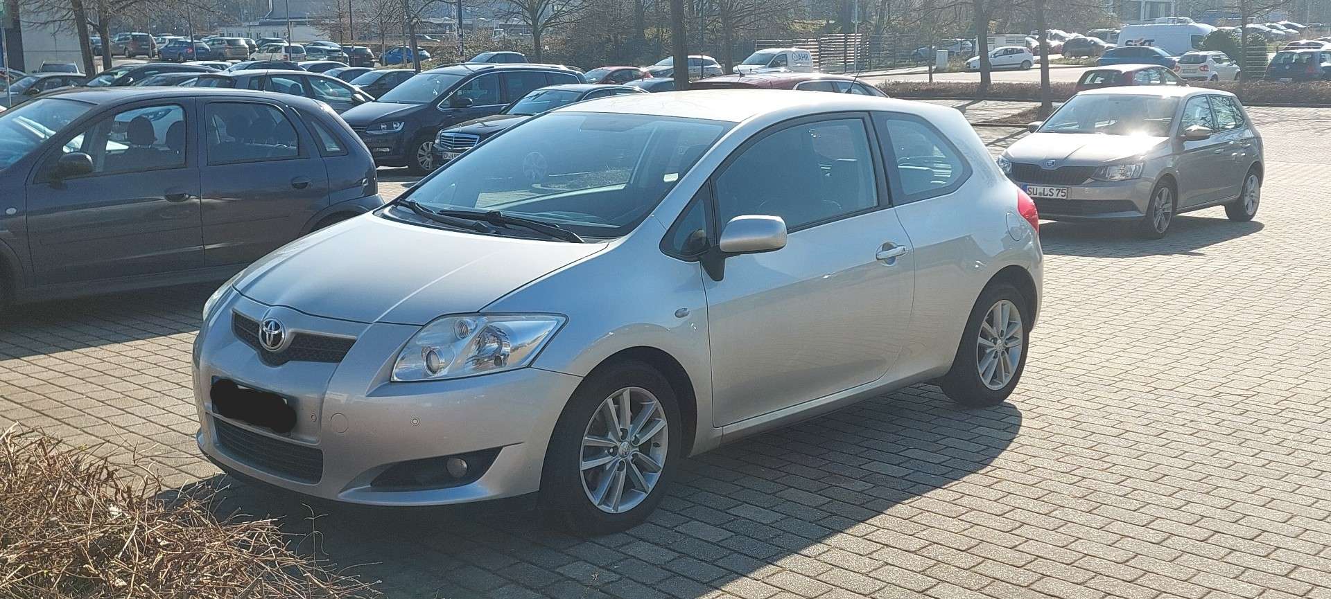 Second hand Toyota Auris 2.0 D-4D