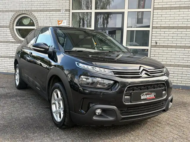Citroen C4 Cactus view 3
