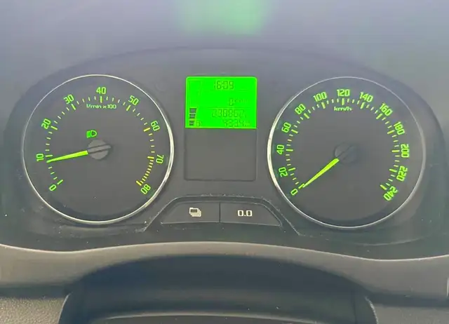 Skoda Roomster view 15