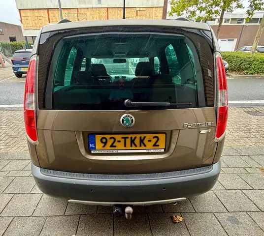 Skoda Roomster view 17