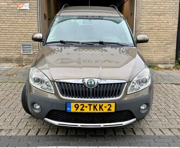 Skoda Roomster view 18