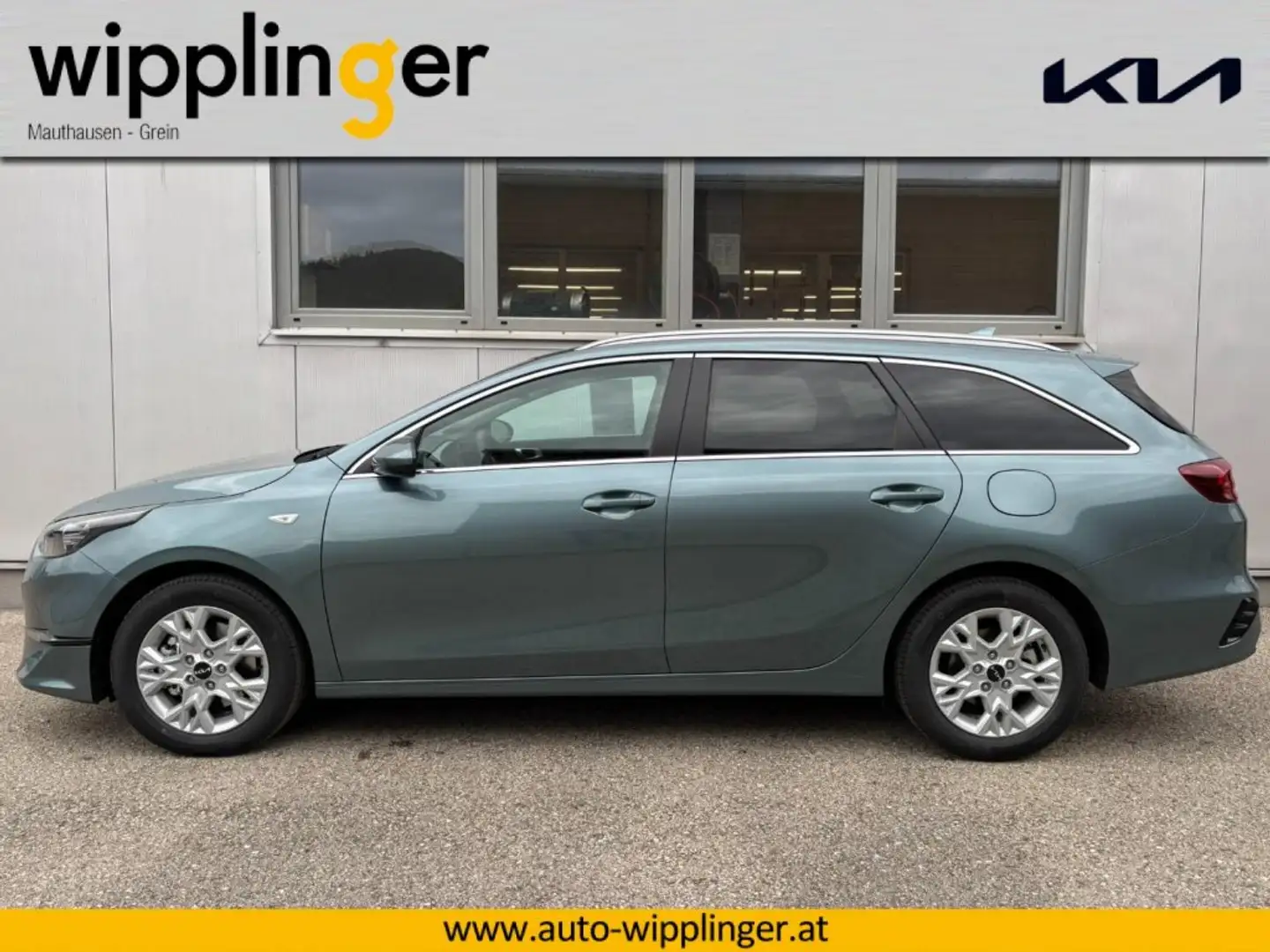Kia Ceed SW / cee'd SW CEEDSW SILBER UVO 1.5 TGDI MT6 140 LP. € 28.740,00 Grau - 2
