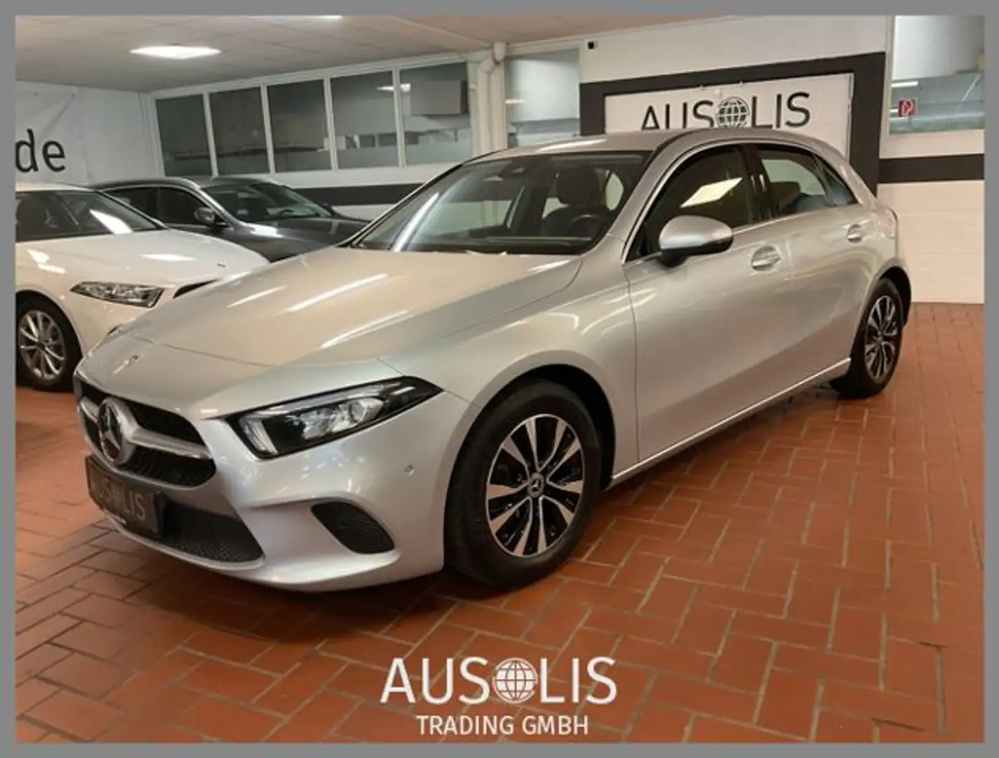 Mercedes-Benz A 180 Progressive Leder,LED,Kamera,AHK Argento - 1