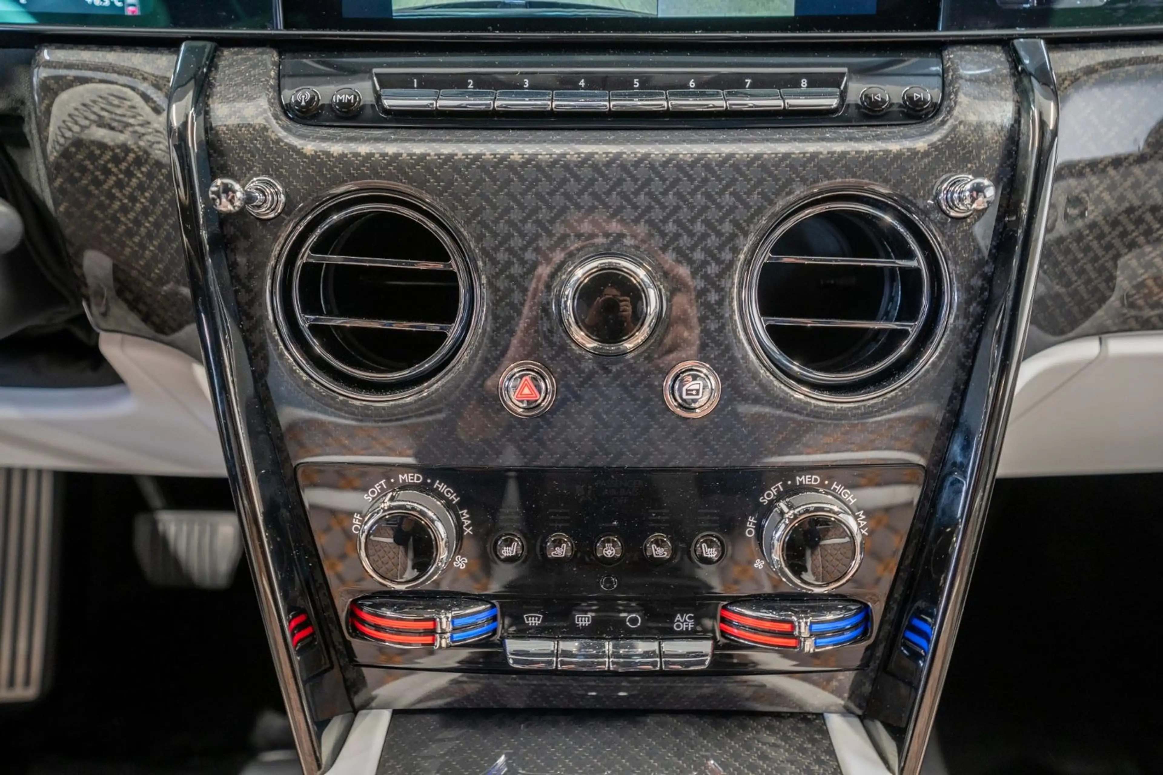 Rolls-Royce Cullinan II Black Badge 2026°Bespoke°Shoot. Star — photo 15