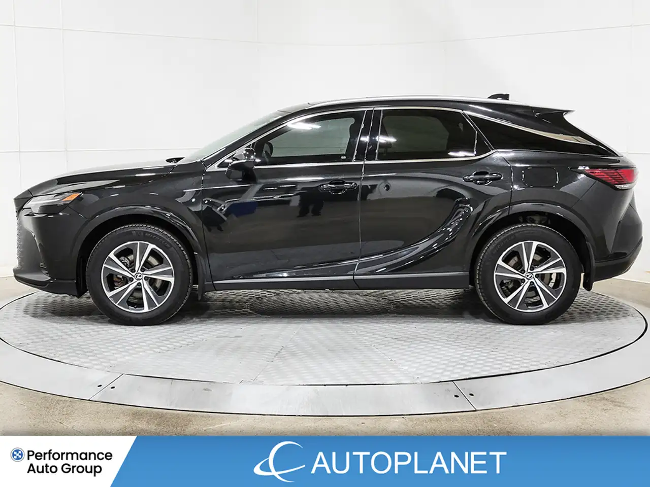 Lexus RX fotografie Lexus RX