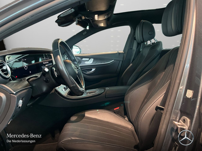 Mercedes-Benz E 400 d T 4M AVANTG+PANO+360+LED+FAHRASS+20"+9G — photo 11