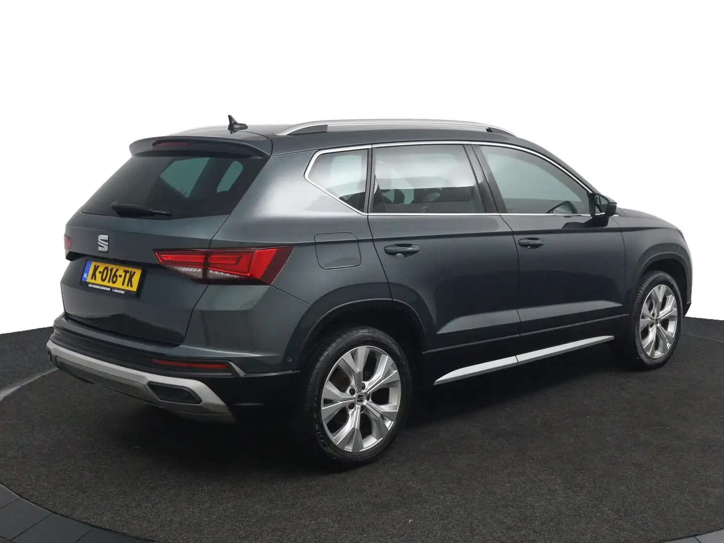 SEAT Ateca 1.5 TSI Xperience Business Intense Rijklaarprijs! Groen - 2