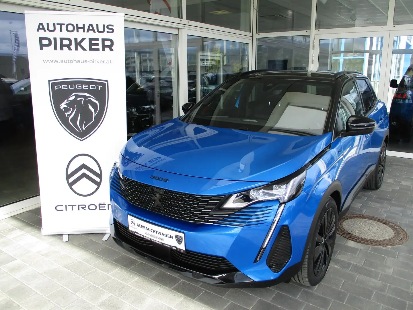 Peugeot 3008 GT-Pack PT130 EAT8 Blau - 1