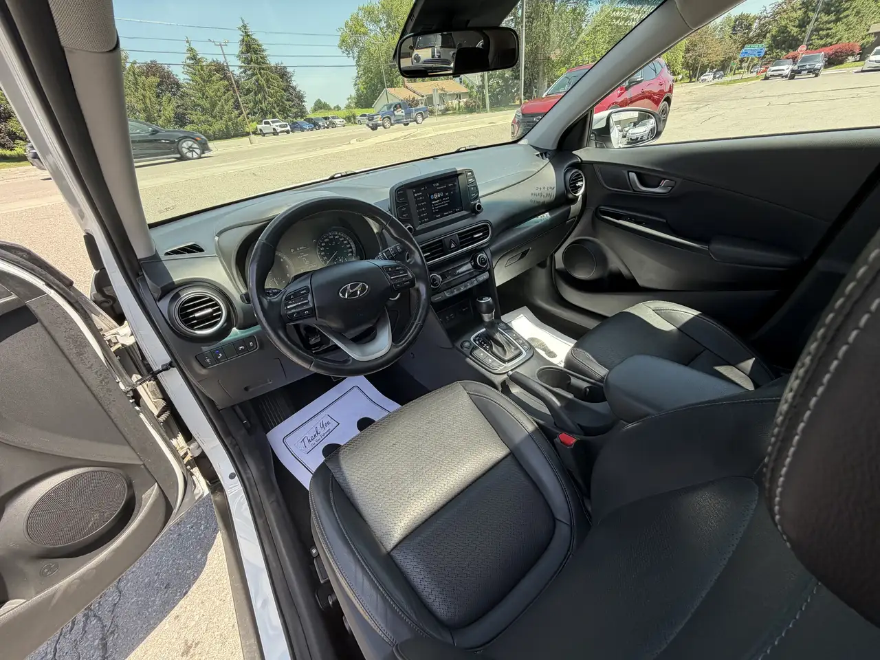 Hyundai KONA photo Hyundai KONA