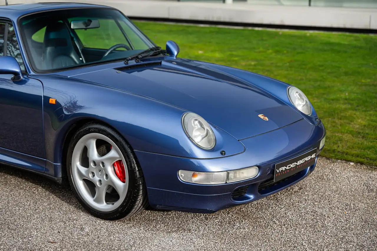 Porsche 993 C4S / C00 / ZENITH BLUE / MANUAL GEARBOX / ONLY 2 OWNERS, foto 9
