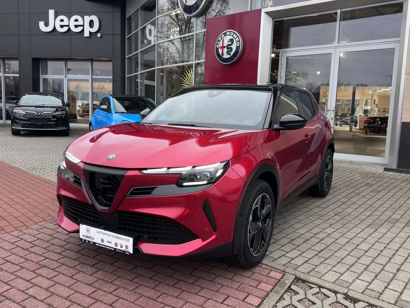 Alfa Romeo Junior Q4 1.2 VGT 107KW Rot - 1