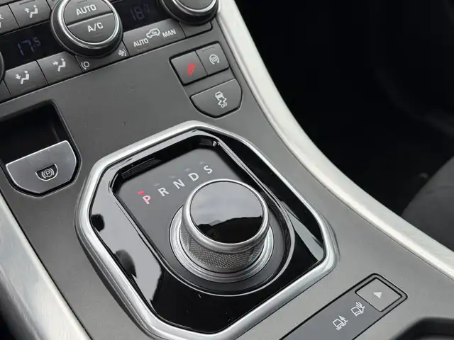 Land Rover Range Rover Evoque view 15