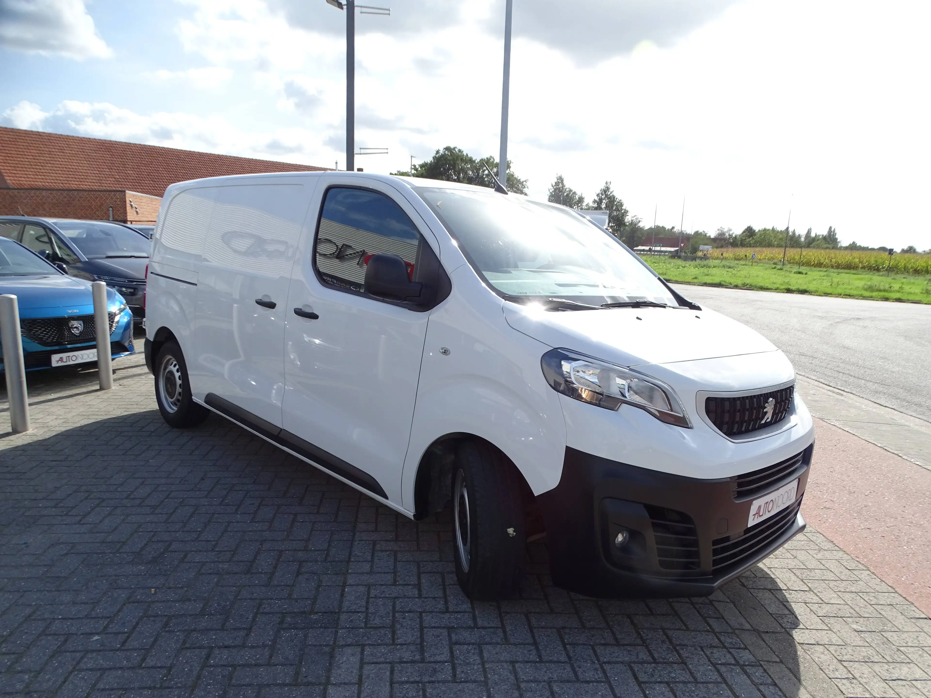 Peugeot Expert 1.5 BlueHDi L2 Asphalt S * AIRCO * CR. CTR. * PDC * ... — photo 2