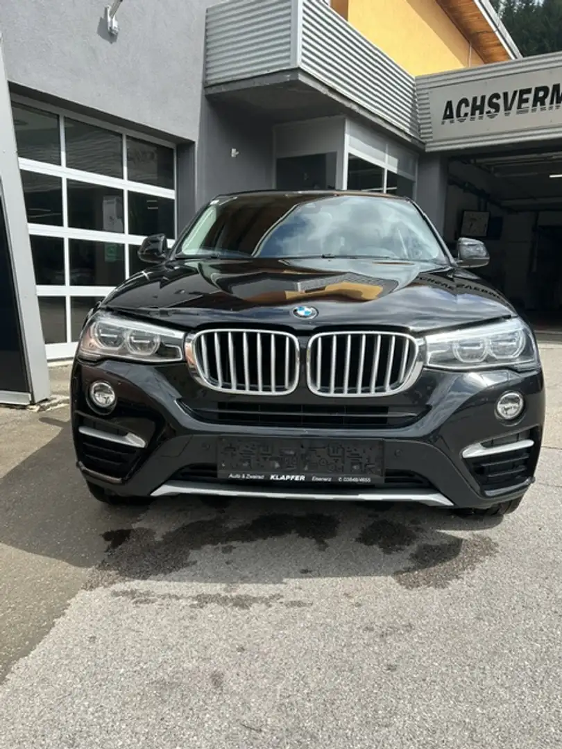 BMW X4 xDrive 20 d Schwarz - 2