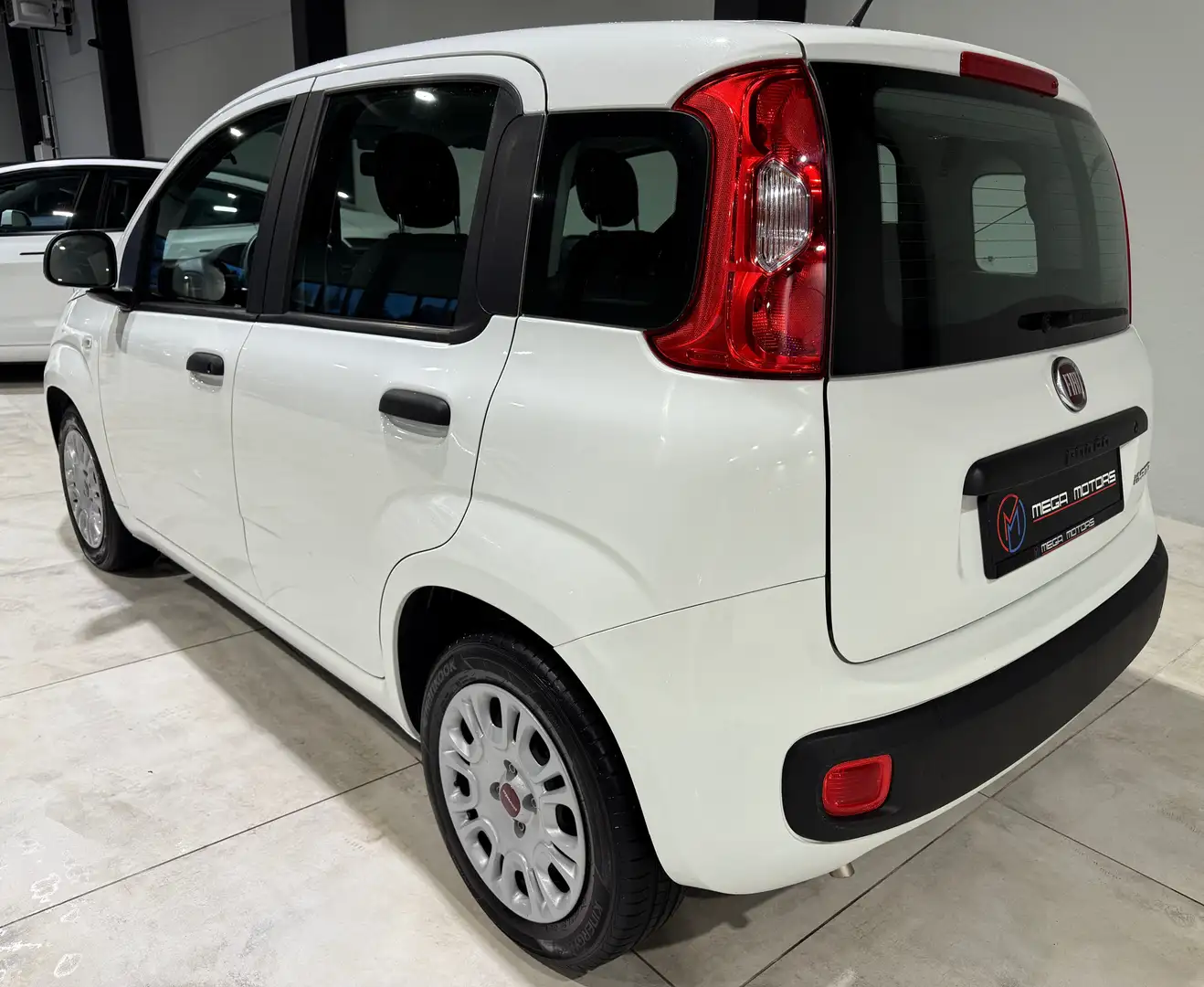 Fiat Panda 1.0i 70CV !! 40.000KM !! AiRCO BLUETOOTH CiTY +OPT Blanc - 2