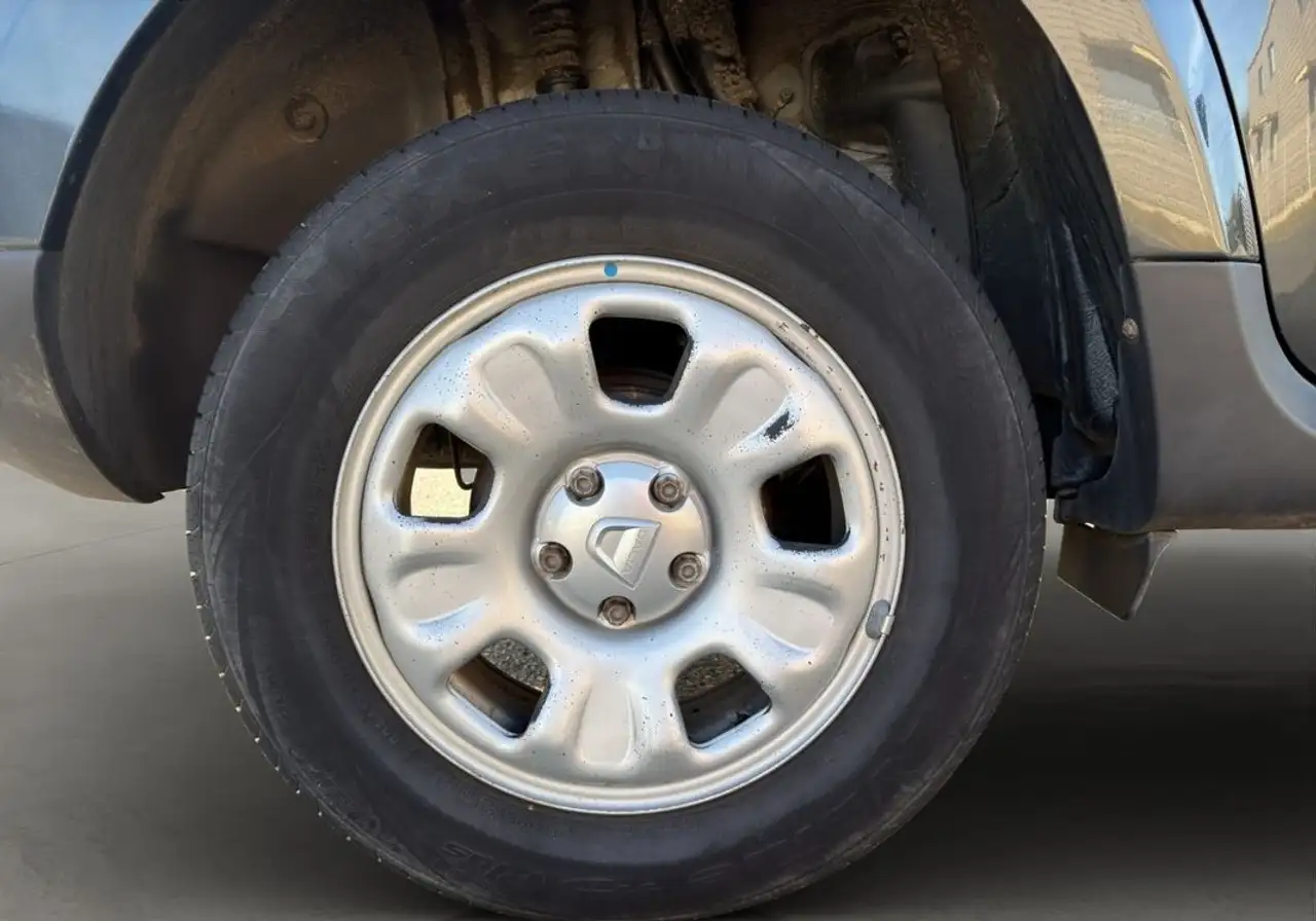 Dacia Duster — photo 27