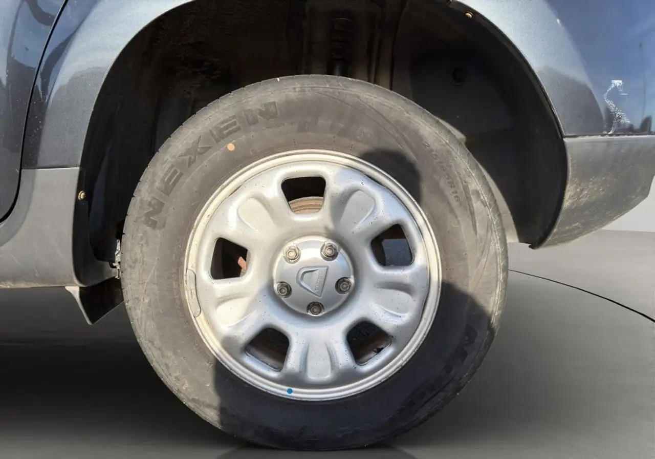 Dacia Duster — photo 26