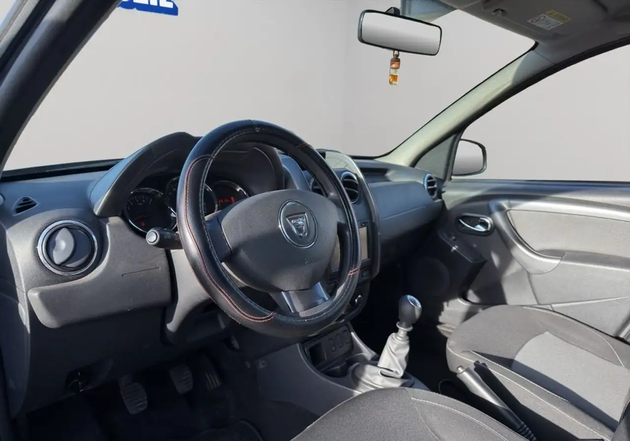 Dacia Duster — photo 10