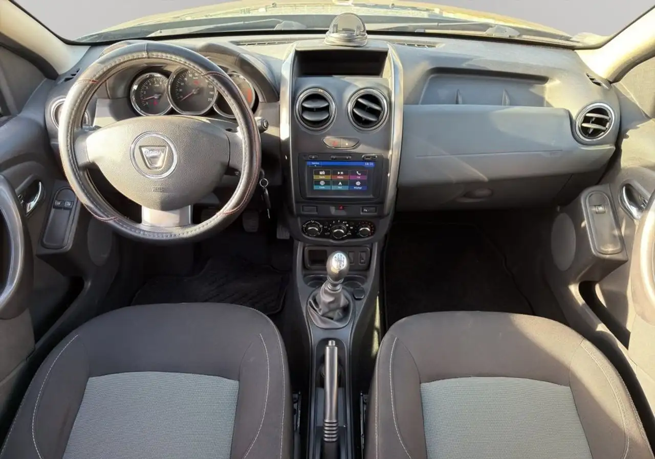 Dacia Duster — photo 12