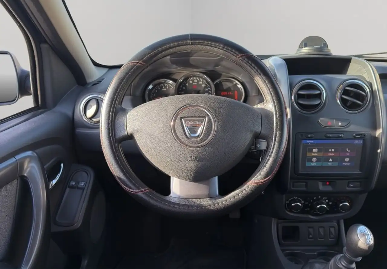 Dacia Duster — photo 13