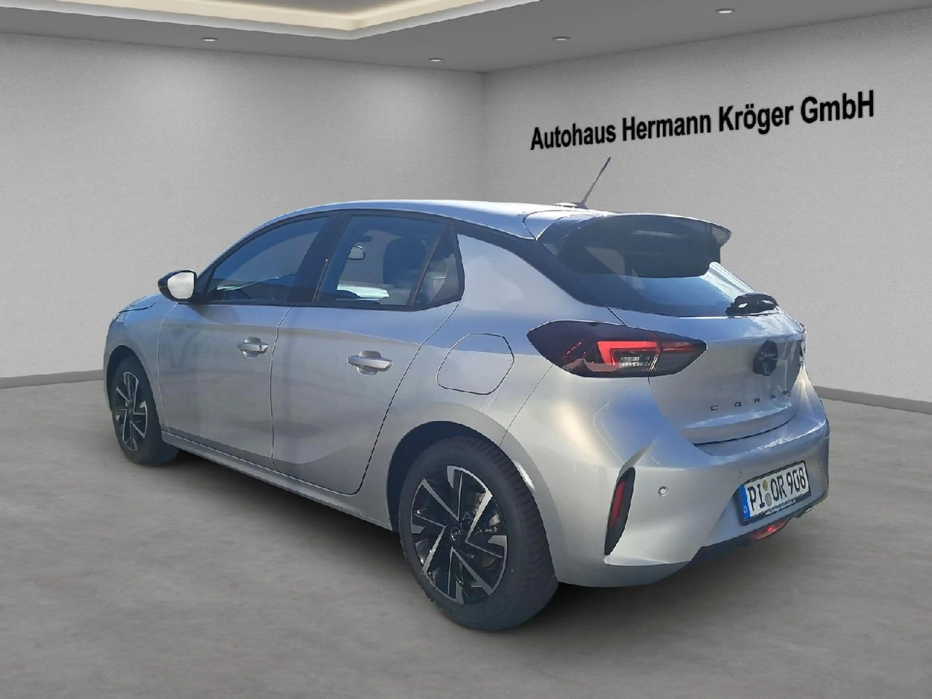 Opel Corsa Corsa F GS Hybrid Automatik — photo 3
