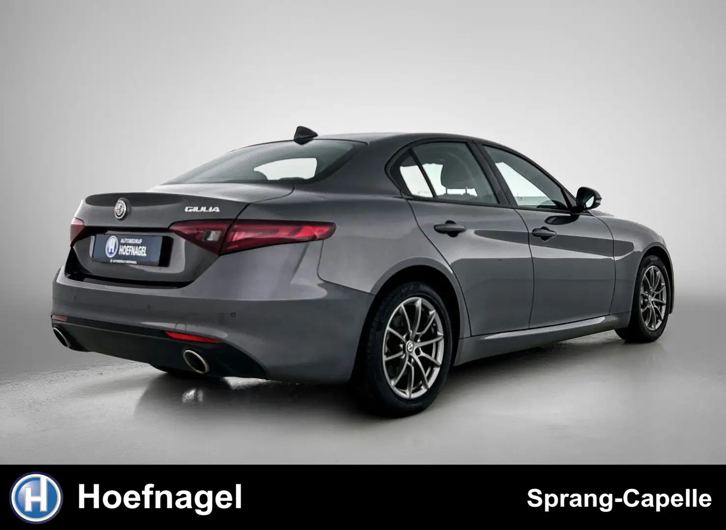 Alfa Romeo Giulia 2.0T Super | Navi | Climate Control | Cruise Contr Gris - 2