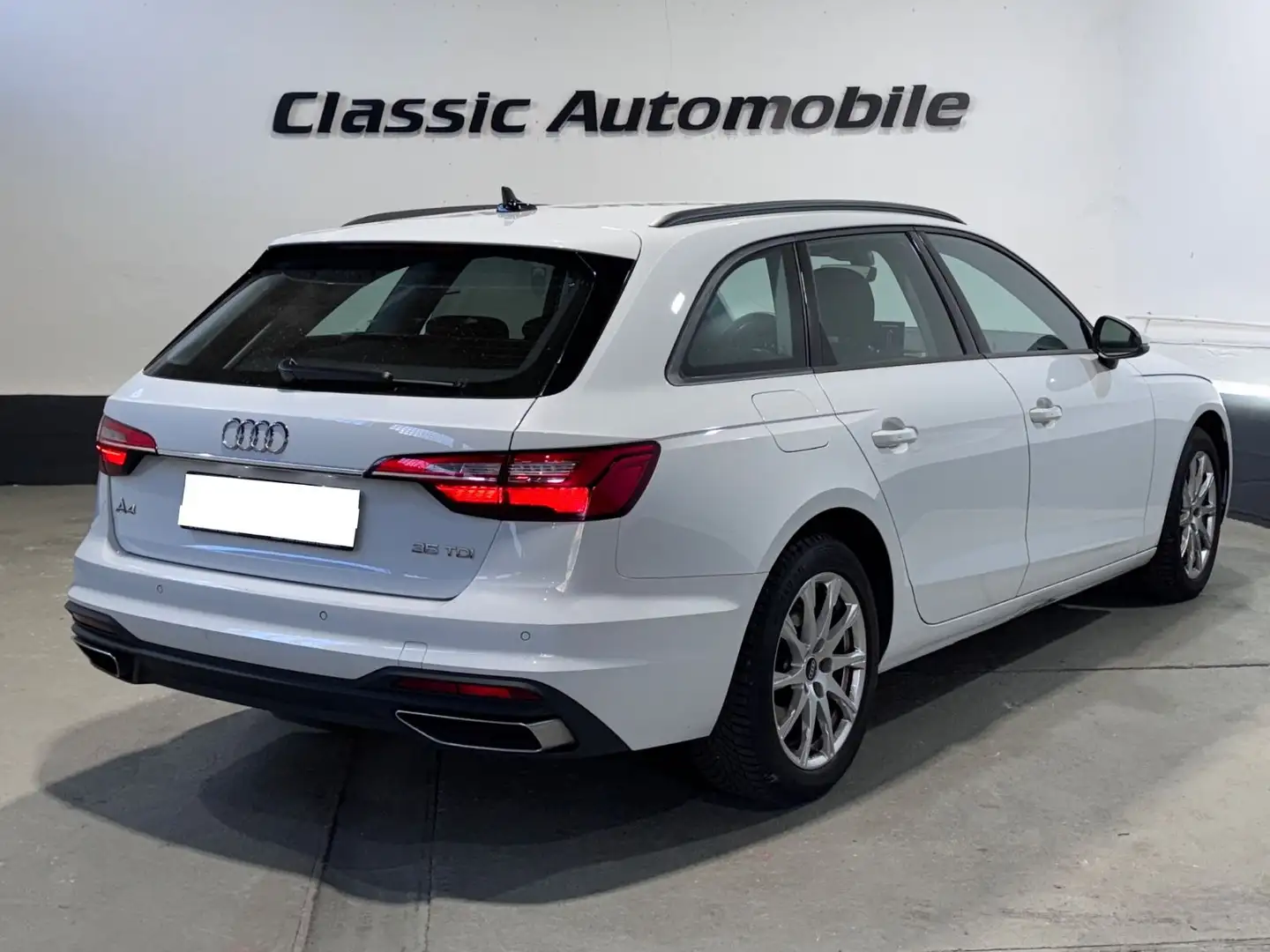 Audi A4 Avant 35 TDI *Automatik* Weiß - 2