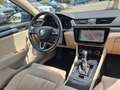 Skoda Superb iV Automatik/Leder/Navi/Xenon/PDC/Garant. Grau - thumbnail 17