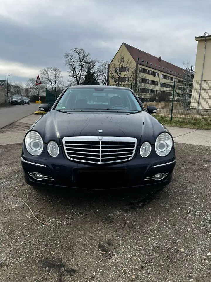 Mercedes-Benz E 280