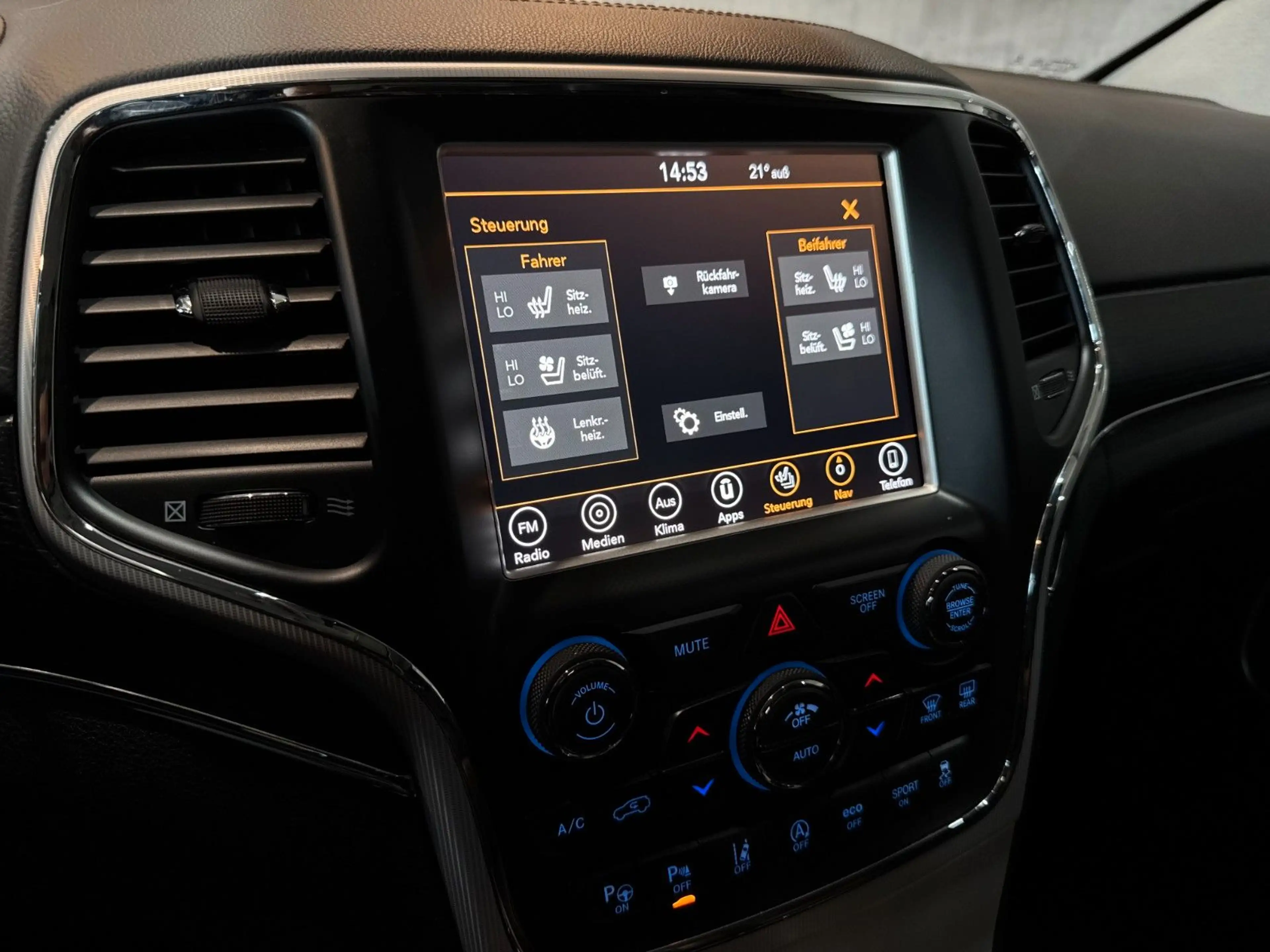 Jeep Grand Cherokee Grand/Cherokee/3.0/CRD/Summit/PANO/LED/ — photo 11