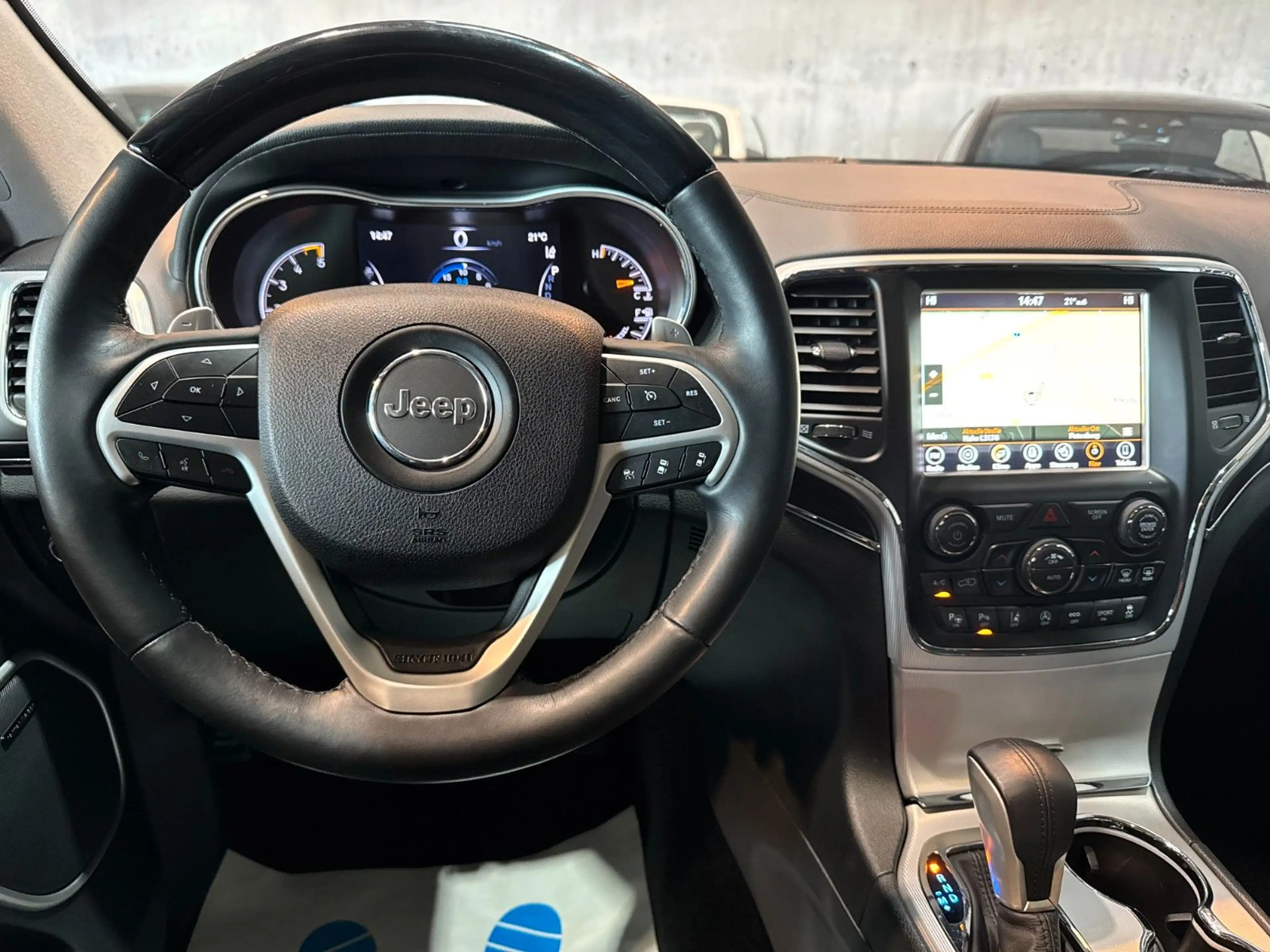 Jeep Grand Cherokee Grand/Cherokee/3.0/CRD/Summit/PANO/LED/ — photo 10