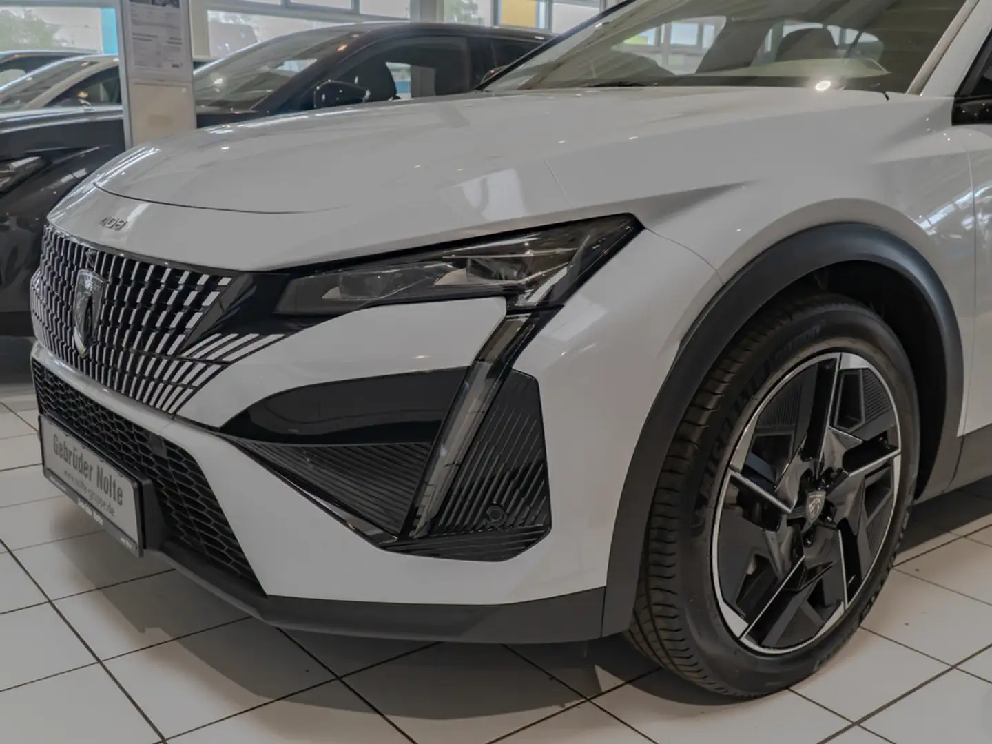 Peugeot 408 GT HYBRID 136 e-DSC6 ACC LED PANO 360° Weiß - 2
