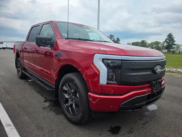 Ford F 150 Lightning Flash gr Batterie im Vorlauf+11