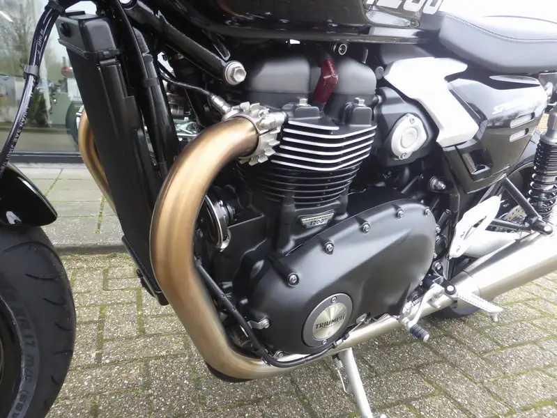 Triumph Speed Twin - foto 8