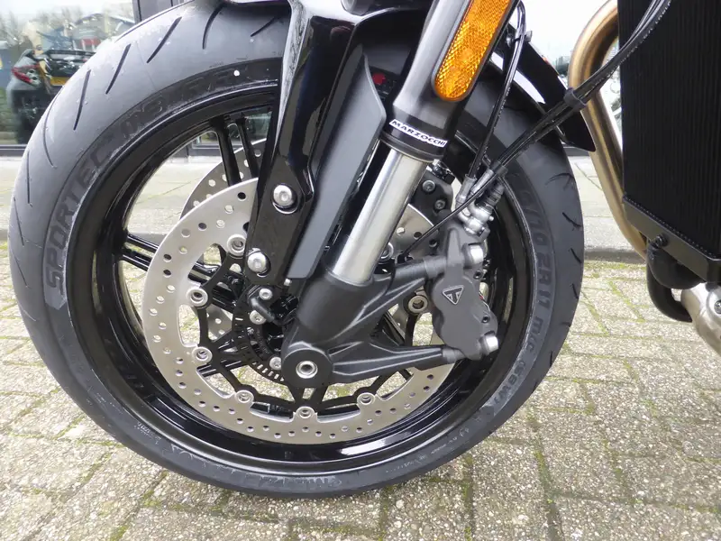 Triumph Speed Twin - foto 7