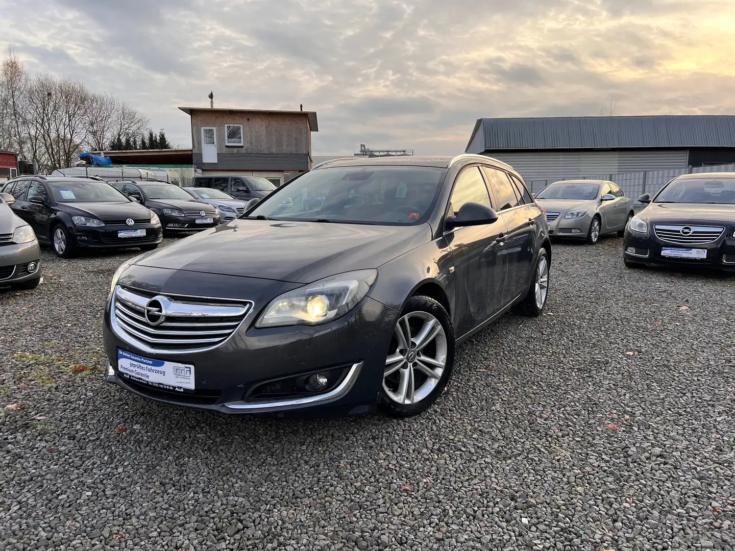 Opel Insignia 2.0 CDTI OPC Line*RFK*Autom.*BI Xen.*Insp. NEU* Grau - 1