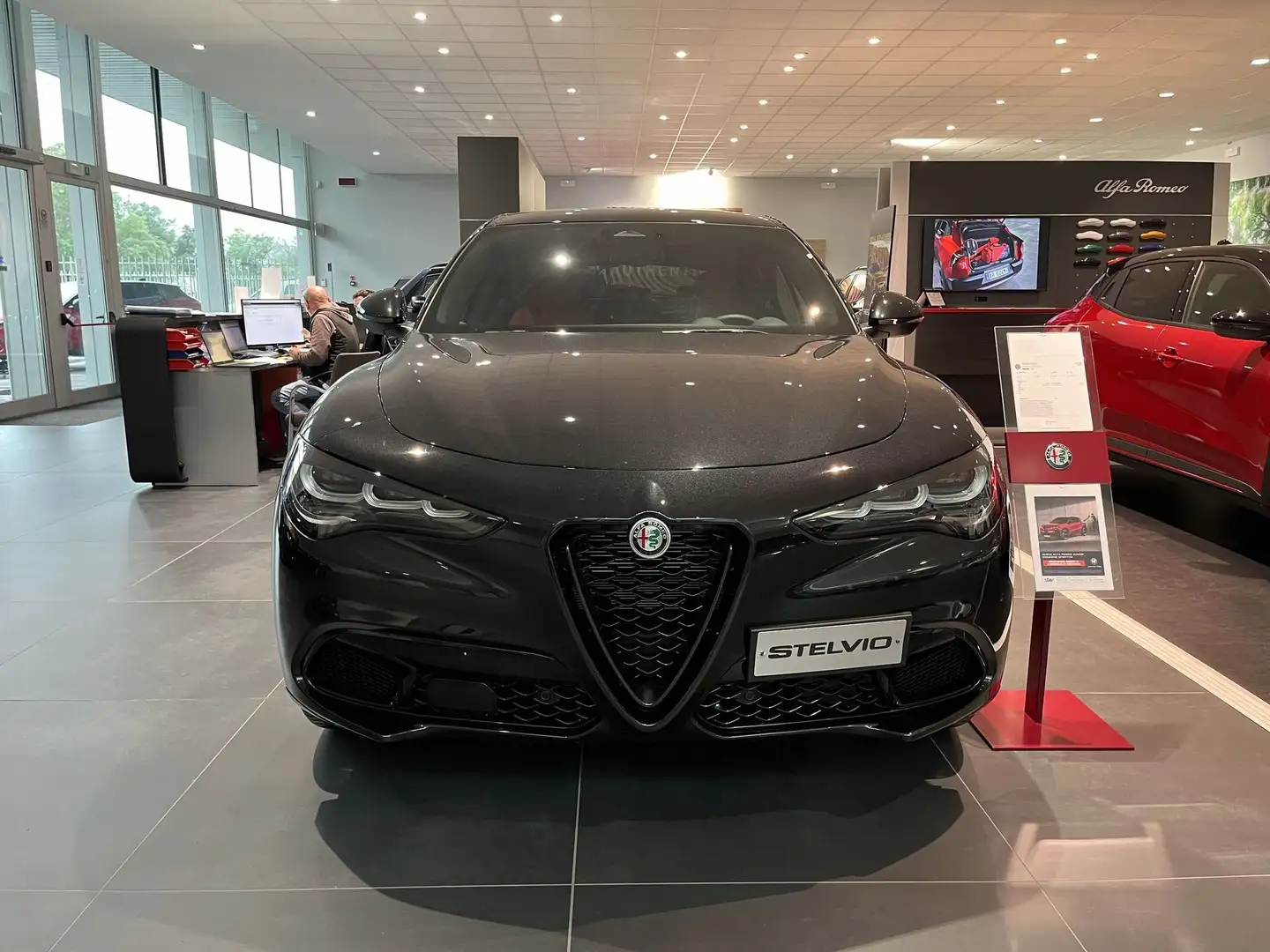 Alfa Romeo Stelvio 2.2 Turbodiesel 160 CV AT8 RWD Veloce Noir - 2