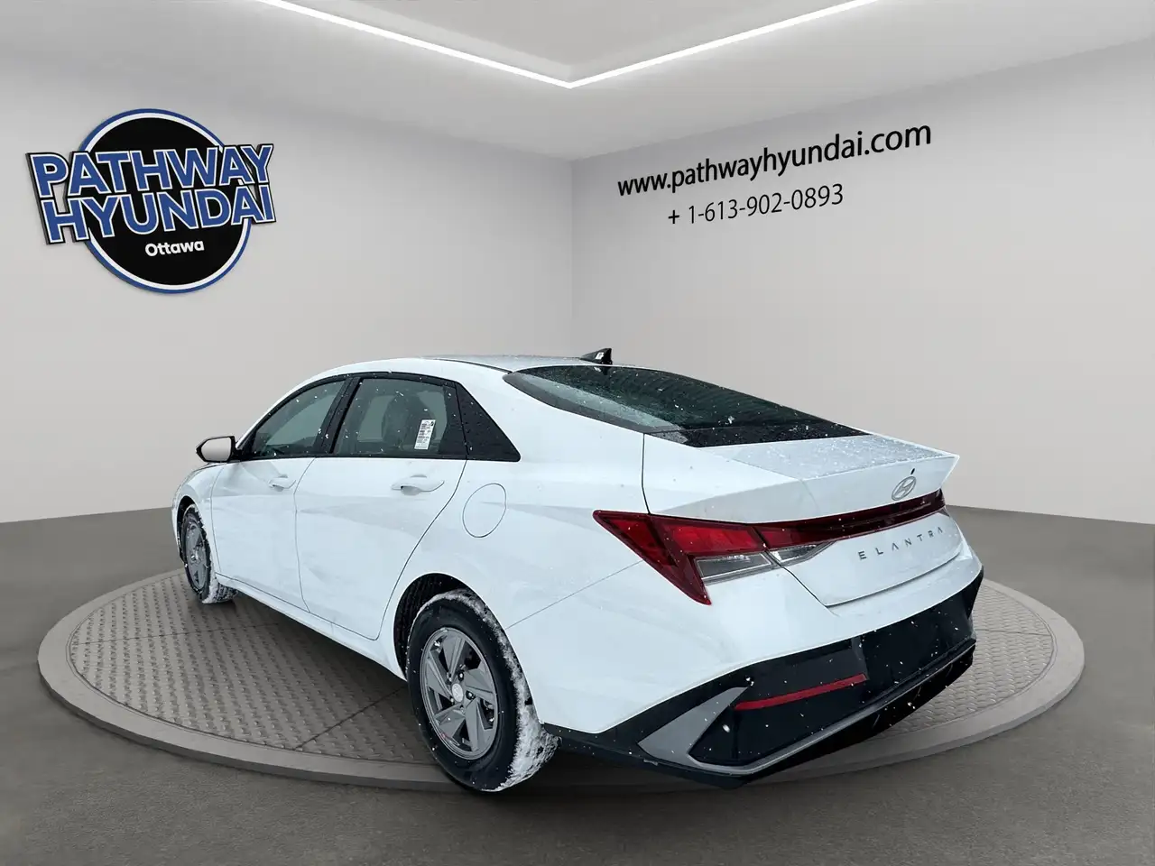 Hyundai ELANTRA снимка Hyundai ELANTRA