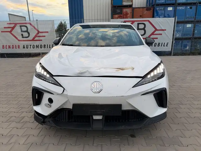 MG MG4