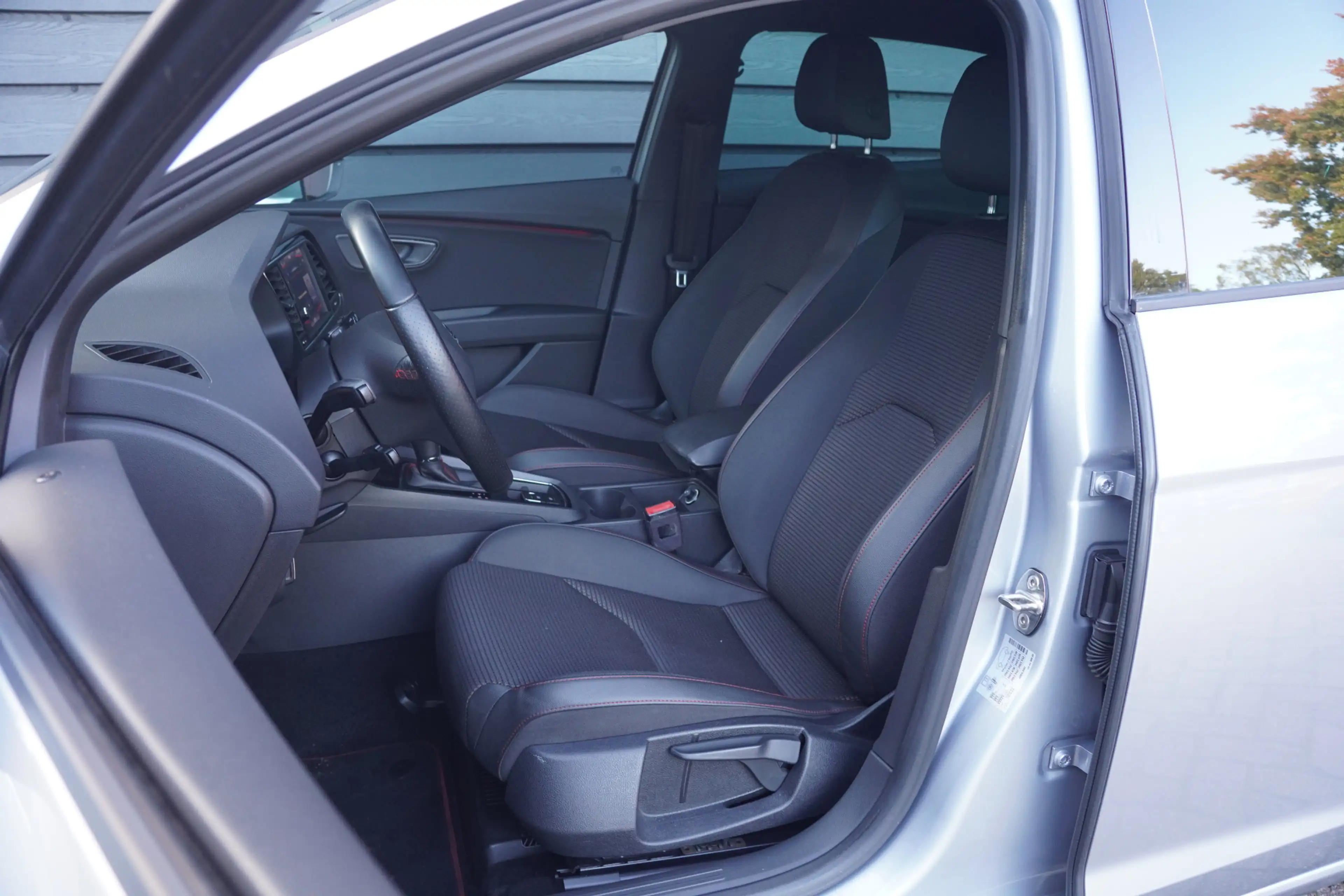 SEAT Leon 2.0 TSI FR Business Intense - 190 PK - VIRT. COCKP — photo 12