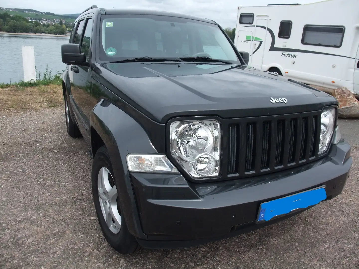 Jeep Liberty KK, 3,7V6, Sports Utility, 4wd Schwarz - 1