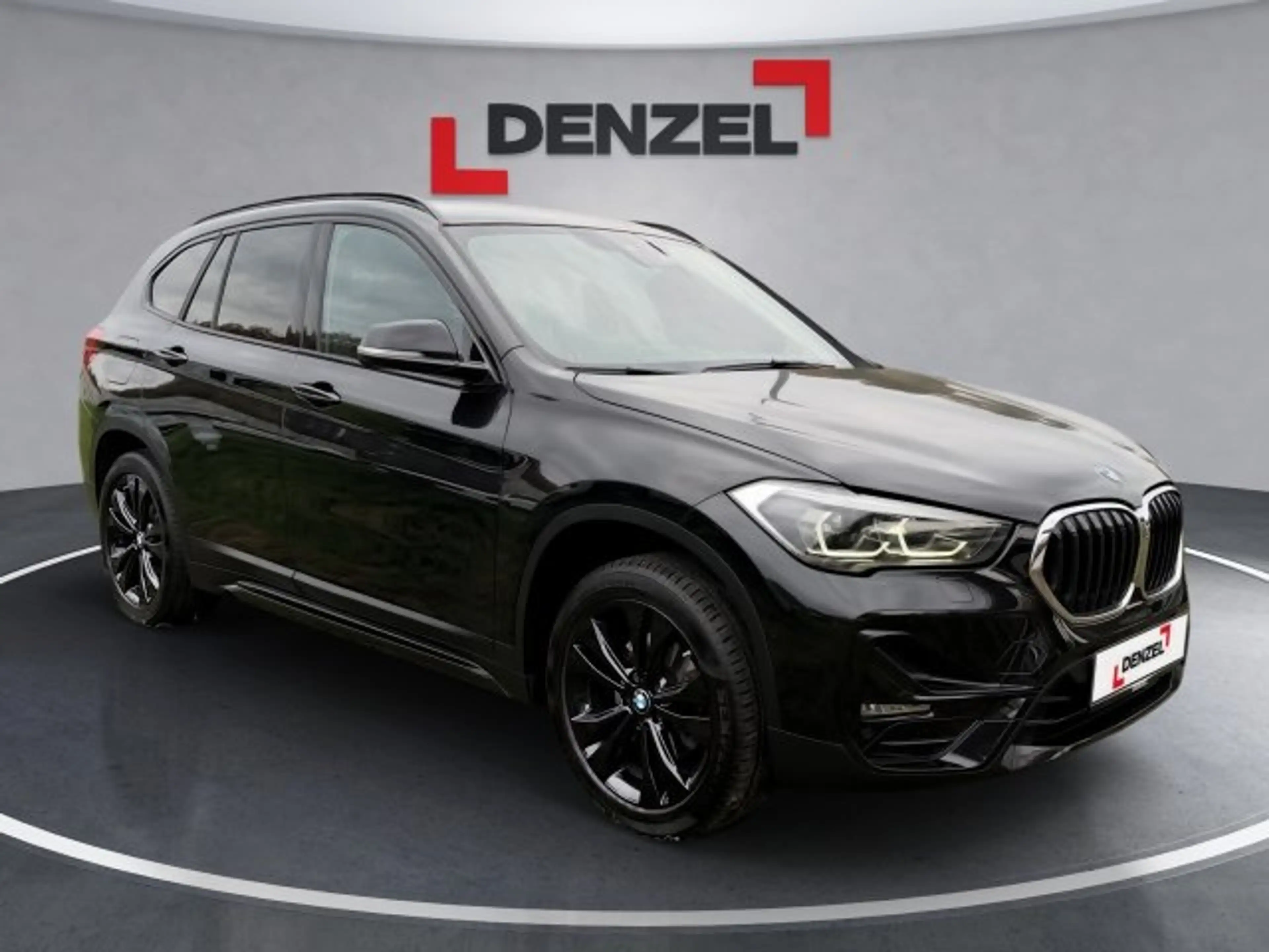 BMW X1 xDrive18d Aut. — photo 6
