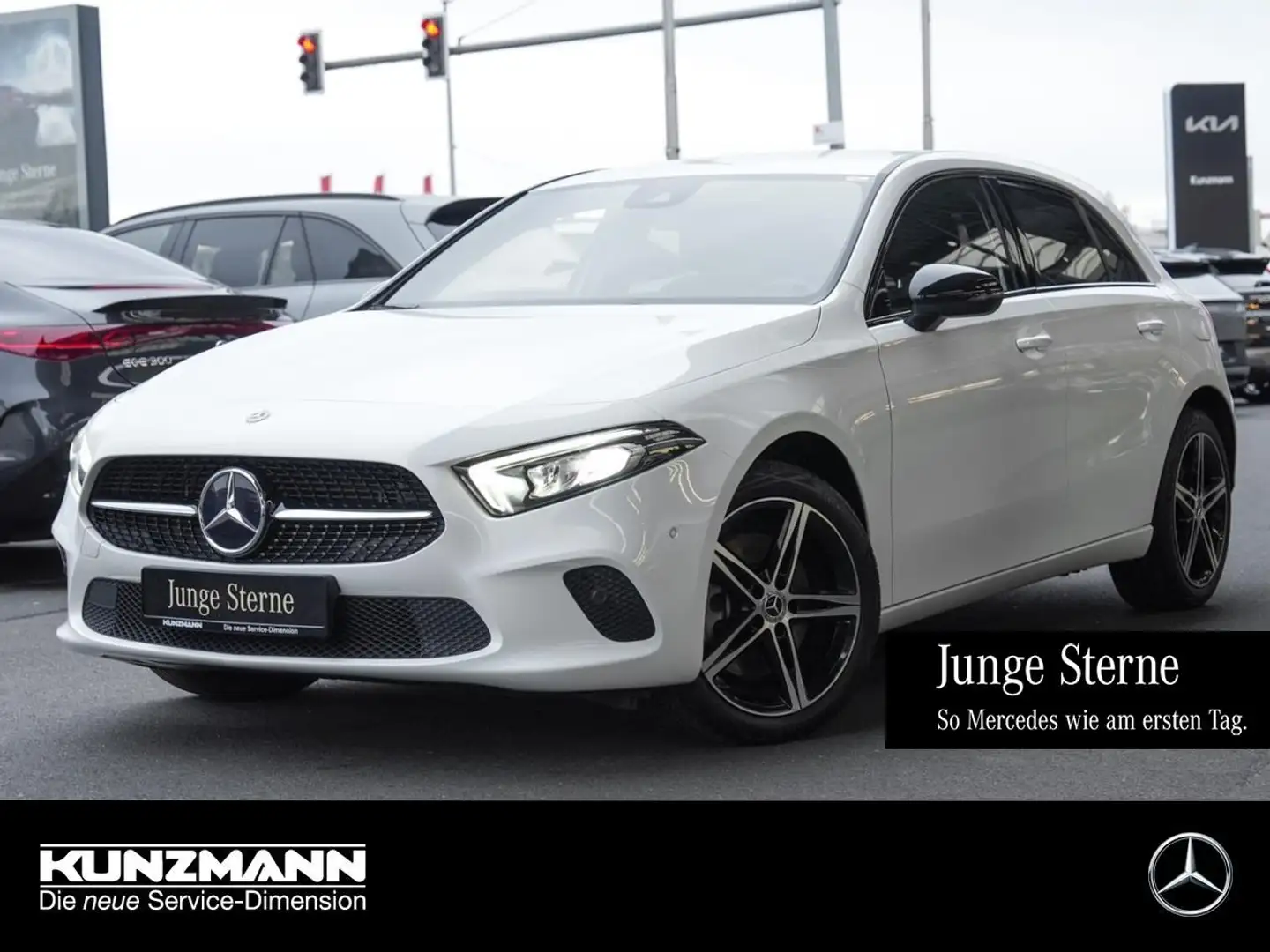 Mercedes-Benz A 250 e  Progressive Night MBUXNavi+ SitzkomfortP Bianco - 1