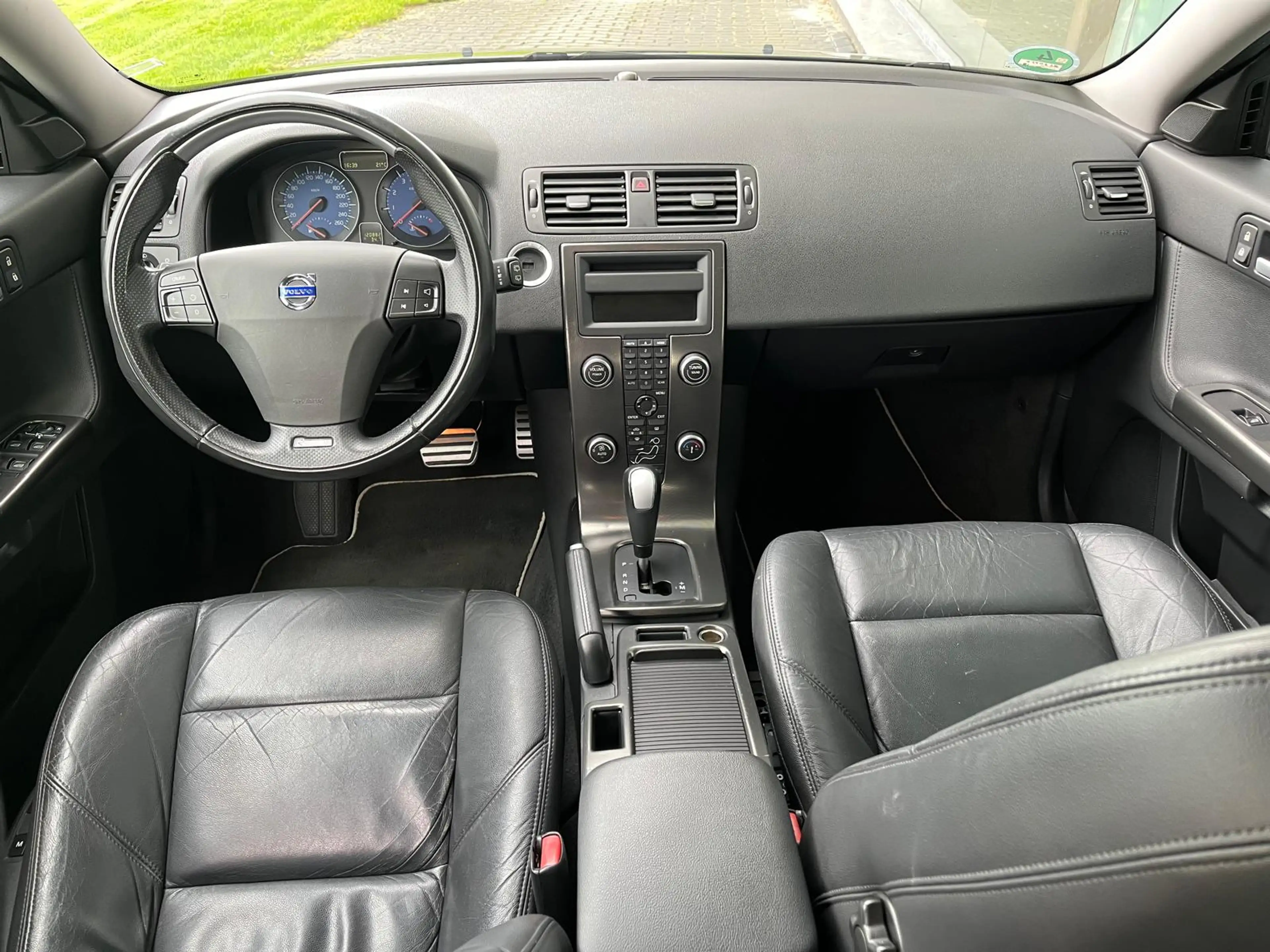 Volvo V50 2.5 T5 R-Design Automaat | Rijklaar incl garantie — photo 10