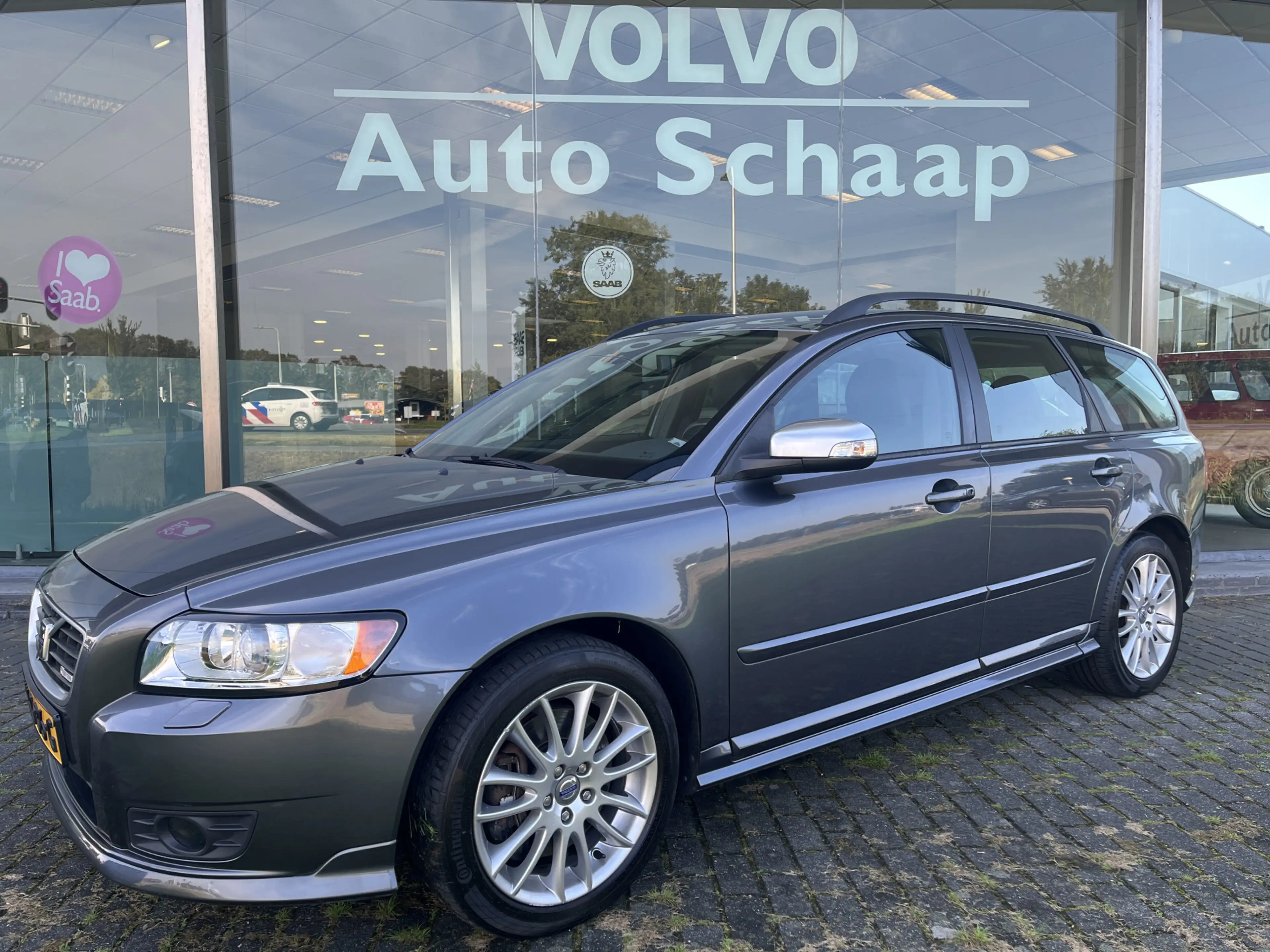 Volvo V50 2.5 T5 R-Design Automaat | Rijklaar incl garantie