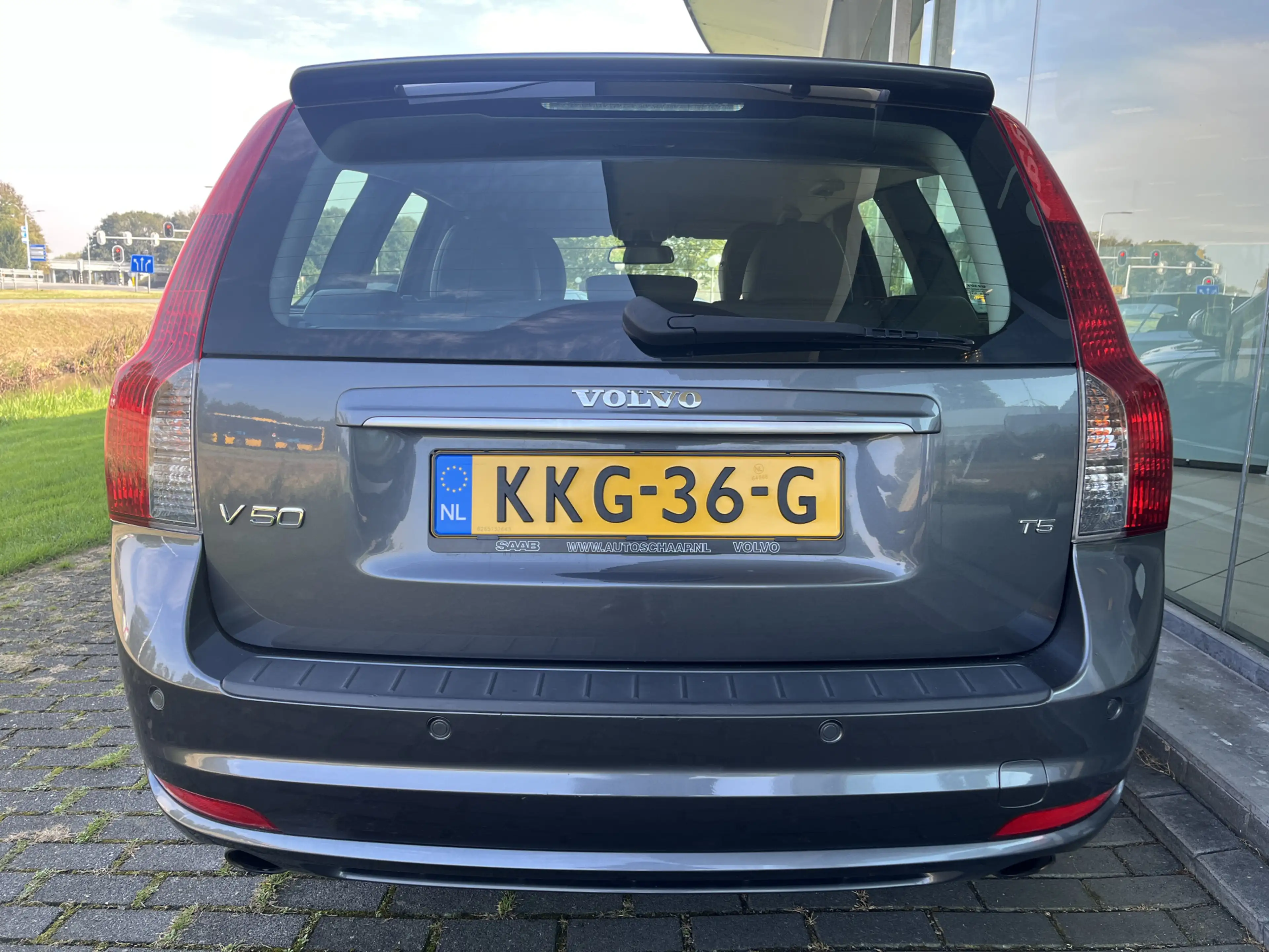 Volvo V50 2.5 T5 R-Design Automaat | Rijklaar incl garantie — photo 4